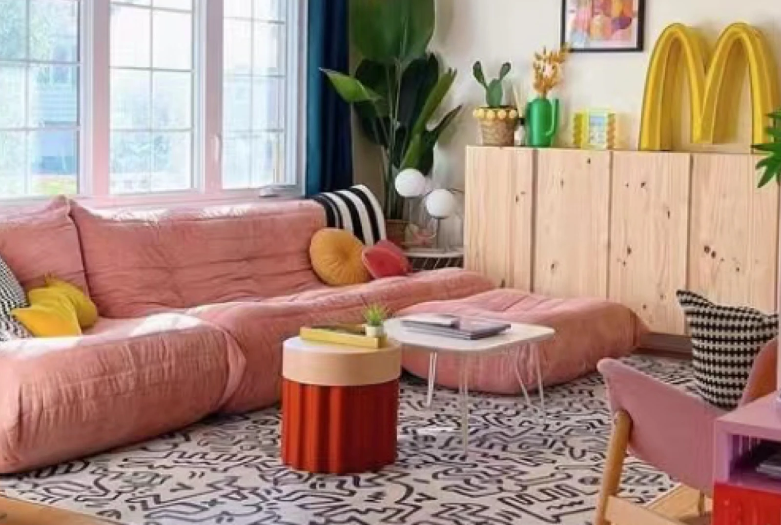 Intuition Decor living room scene