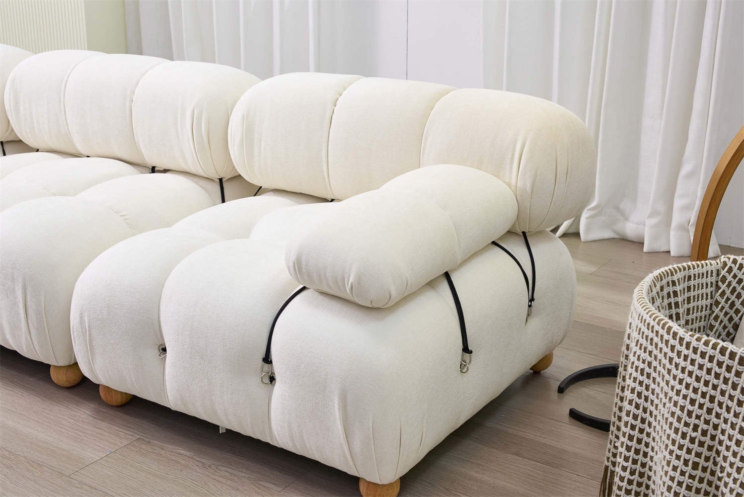 Alessi Modular Sectional U Shape Sofa Four Seater with 2 Ottoman